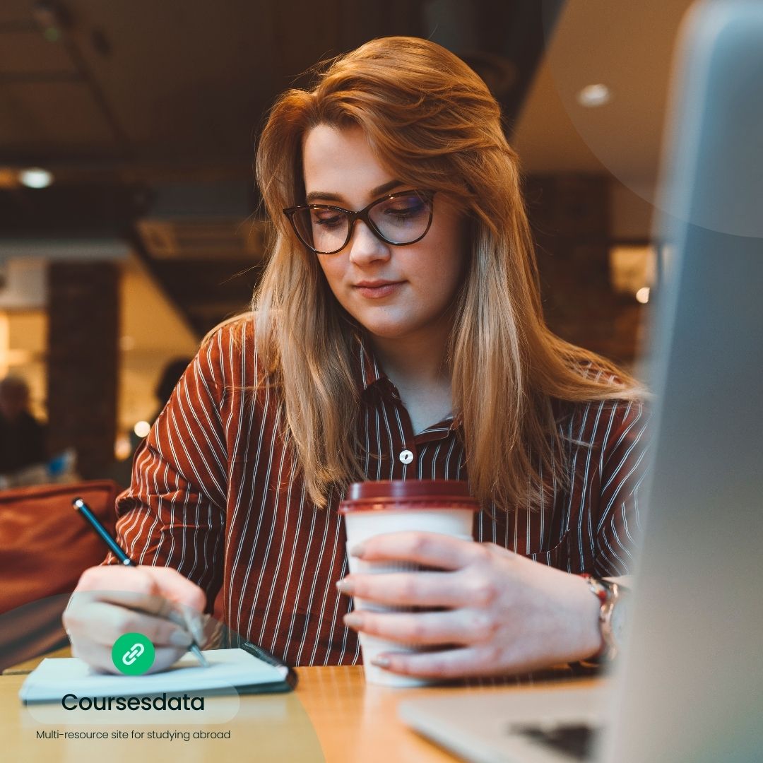 Woman studying in café.